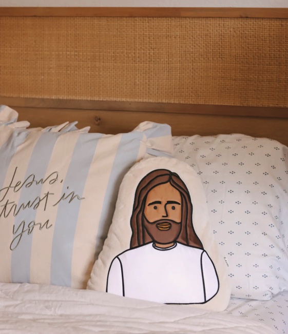 E9DE7126-5571-454B-B9D0-4BF386132B52